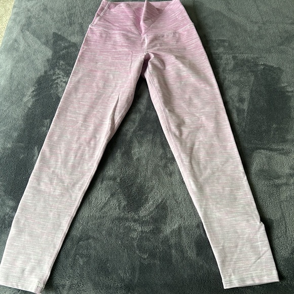 Aerie Offline Ombré Pink Leggings - Picture 2 of 3